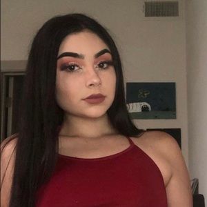 Meet your Posher, Jasmine